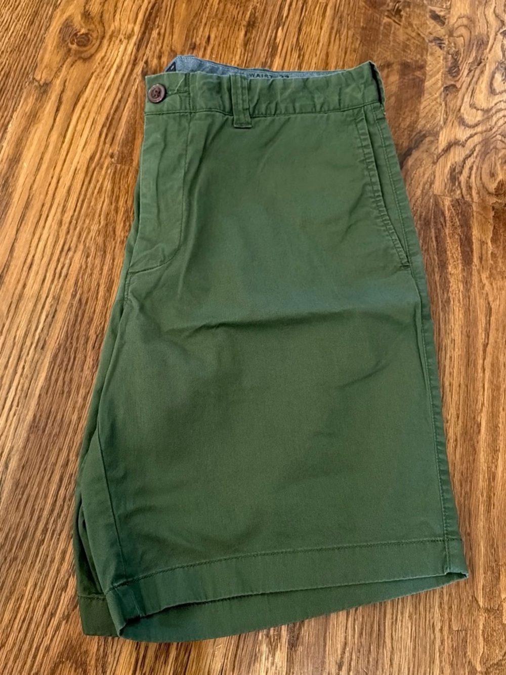 J. Crew Men's Dark Green Flat-Front Cotton Shorts